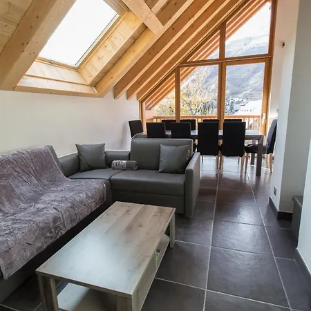 Les Sabots D'helene Apartment *